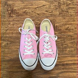 Converse size 10